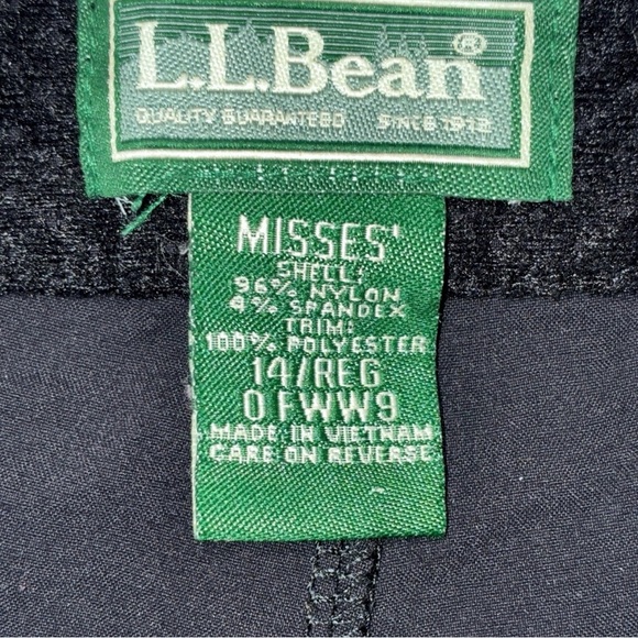 L.L. Bean Womens Everyday Performance Wrap Skort Short Black Size 14 - Picture 5 of 6